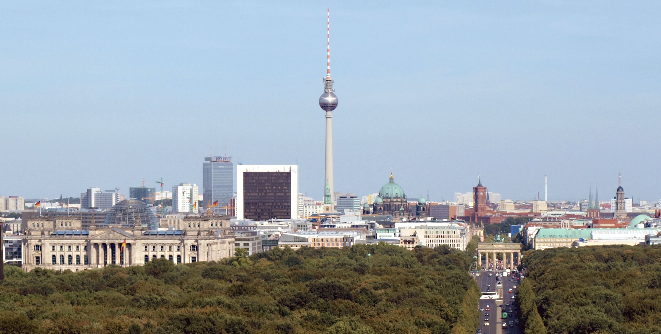 Berlin_skyline_2009w